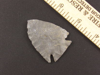 Native American Indian Notched Arrowhead: Nice flint Indian notched arrowhead from an old estate in Indianapolis, Indiana.