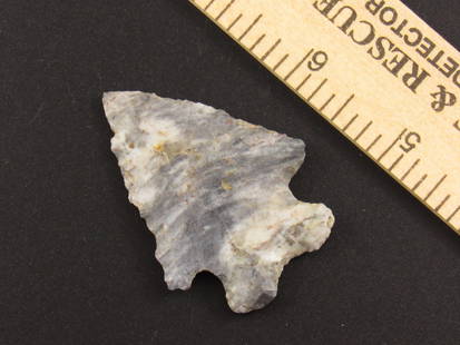 Native American Colorful Notched Flint Arrowhead: Beautiful and Colorful flint Indian notched arrowhead from an old estate in Indianapolis, Indiana.