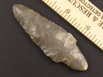 Beautiful Stemmed Native American Indian Arrowhead: Very attractive stemmed flint Indian arrowhead from an old estate in Indianapolis, Indiana.