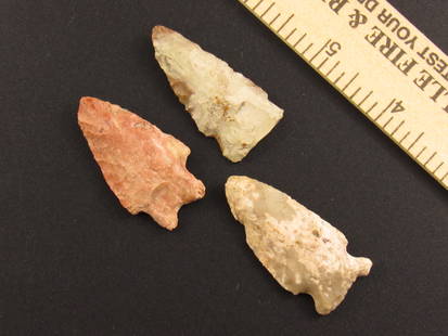Three Native American Indian Flint Arrowheads: Nice grouping of three Indian flint arrowheads from an old estate in Indianapolis, Indiana.