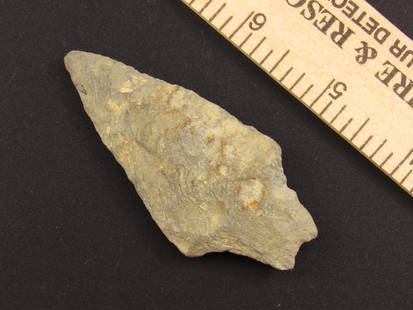 Beautiful Native American Indian Arrowhead: Very Nice Indian arrowhead from an old estate in Richmond, Virginia.
