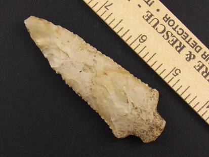 Beautiful Native American Indian Stemmed Flint Arrowhead: Very Nice stemmed Indian flint arrowhead from an old estate in Indianapolis, Indiana.
