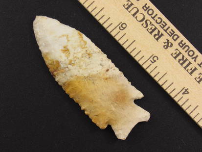 Colorful Native American Indian Flint Arrowhead: Beautiful and colorful Indian flint arrowhead from an old estate in Indianapolis, Indiana.