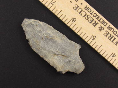Native American Stemmed Indian Stone Arrowhead: Native American stone stemmed arrowhead from an old estate in Richmond, Virginia.