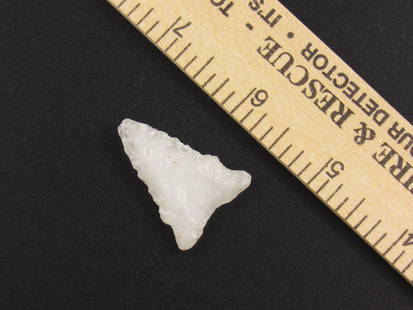 Very Nice Native American Stone Arrowhead: Very Nice Native American stone arrowhead from an old estate in Richmond, Virginia.