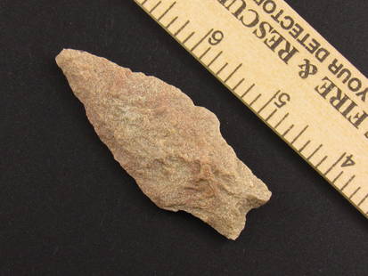 Native American Indian Stone Stemmed Arrowhead: Very Nice Native American stemmed stone arrowhead from an old estate in Richmond, Virginia.
