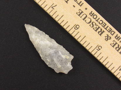 Beautiful Native American Indian Stone Arrowhead: Beautiful Native American stone arrowhead from an old estate in Richmond, Virginia.