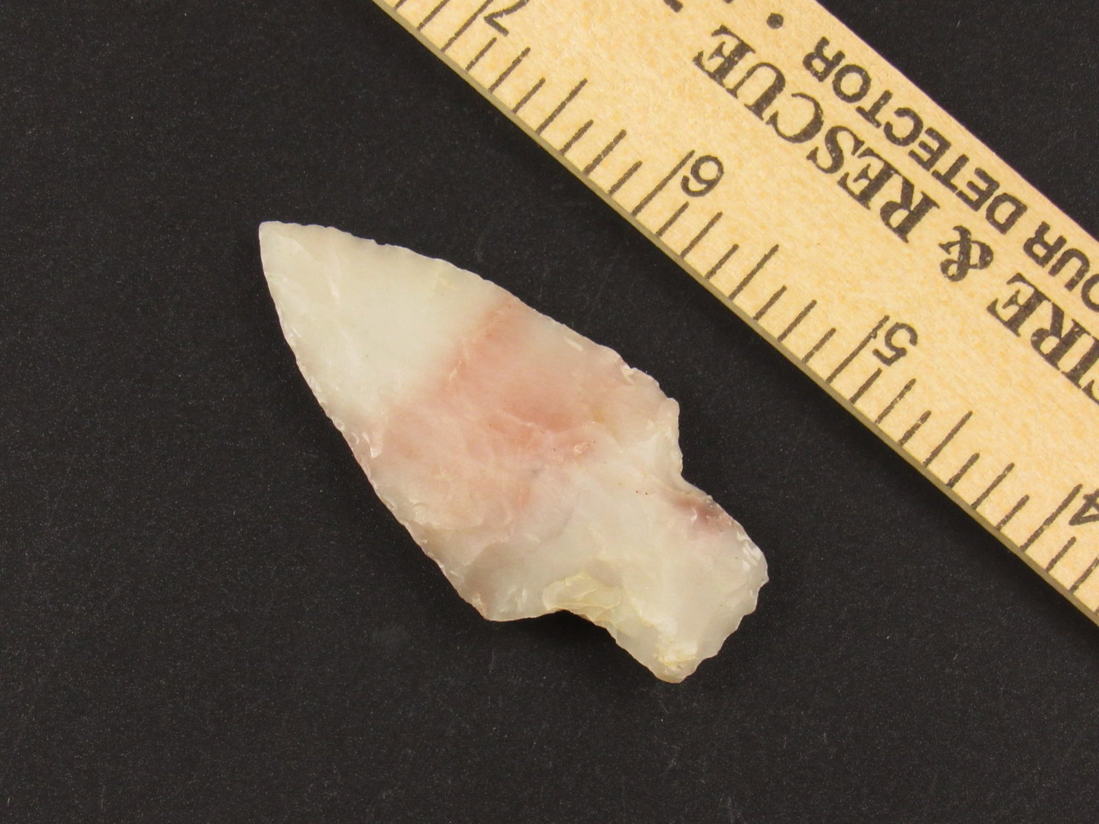 Beautiful Native American Indian Stemmed Flint Arrowhead (1 of 4)