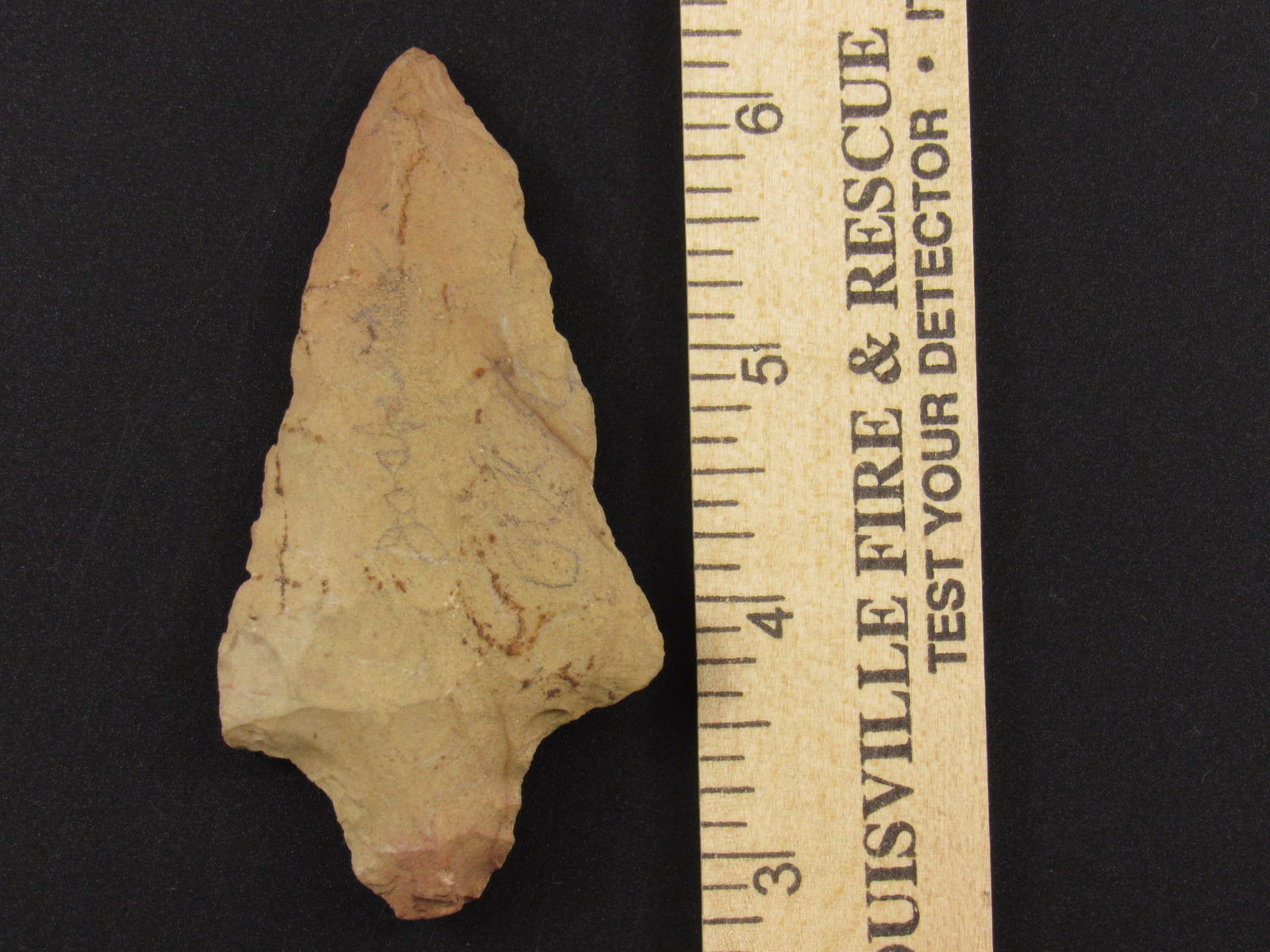 Nice Prehistoric Native American Indian Stemmed Arrowhead (1 of 3)
