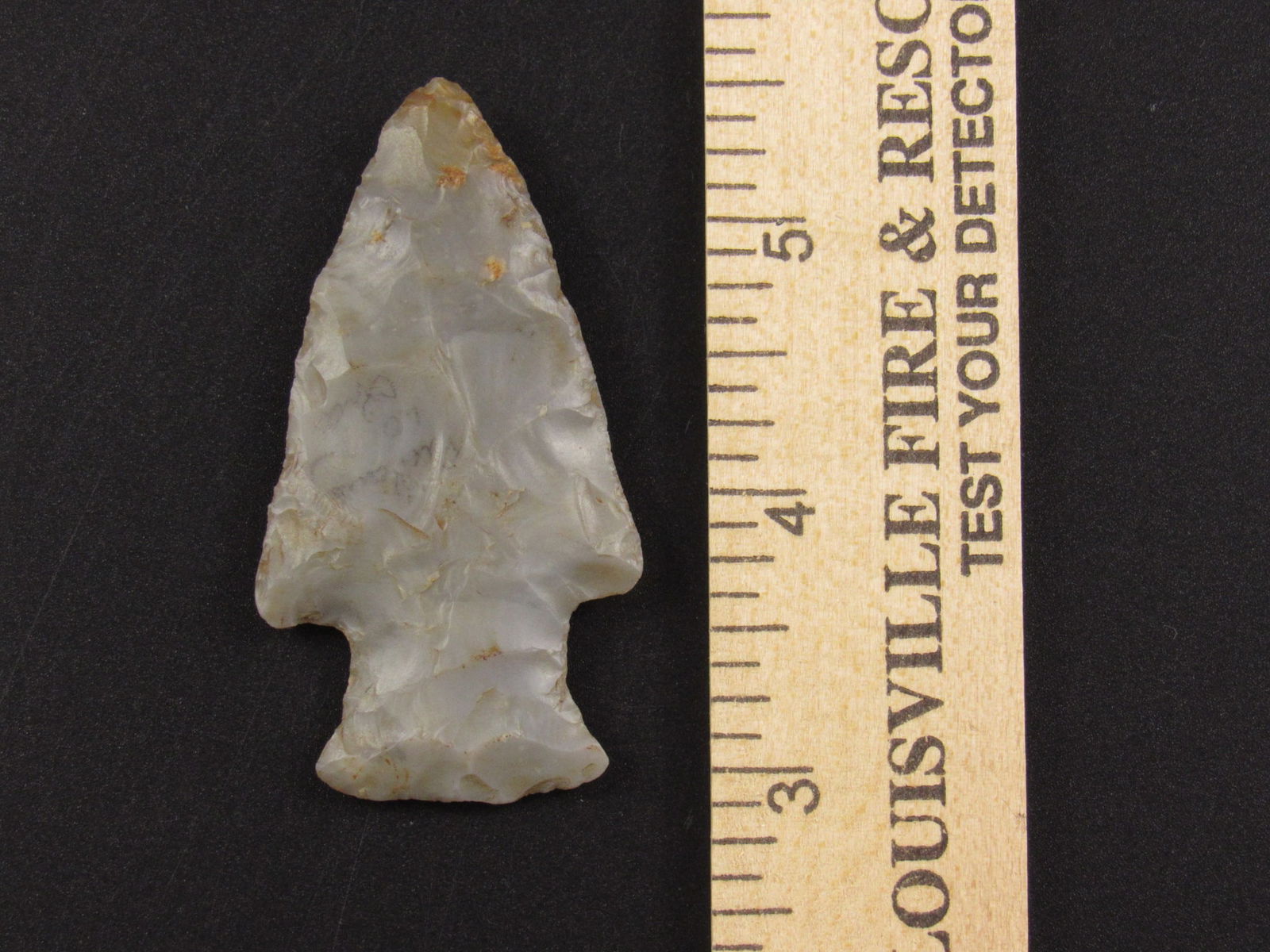 Beautiful Prehistoric Native American Indian Flint Arrowhead (1 of 3)