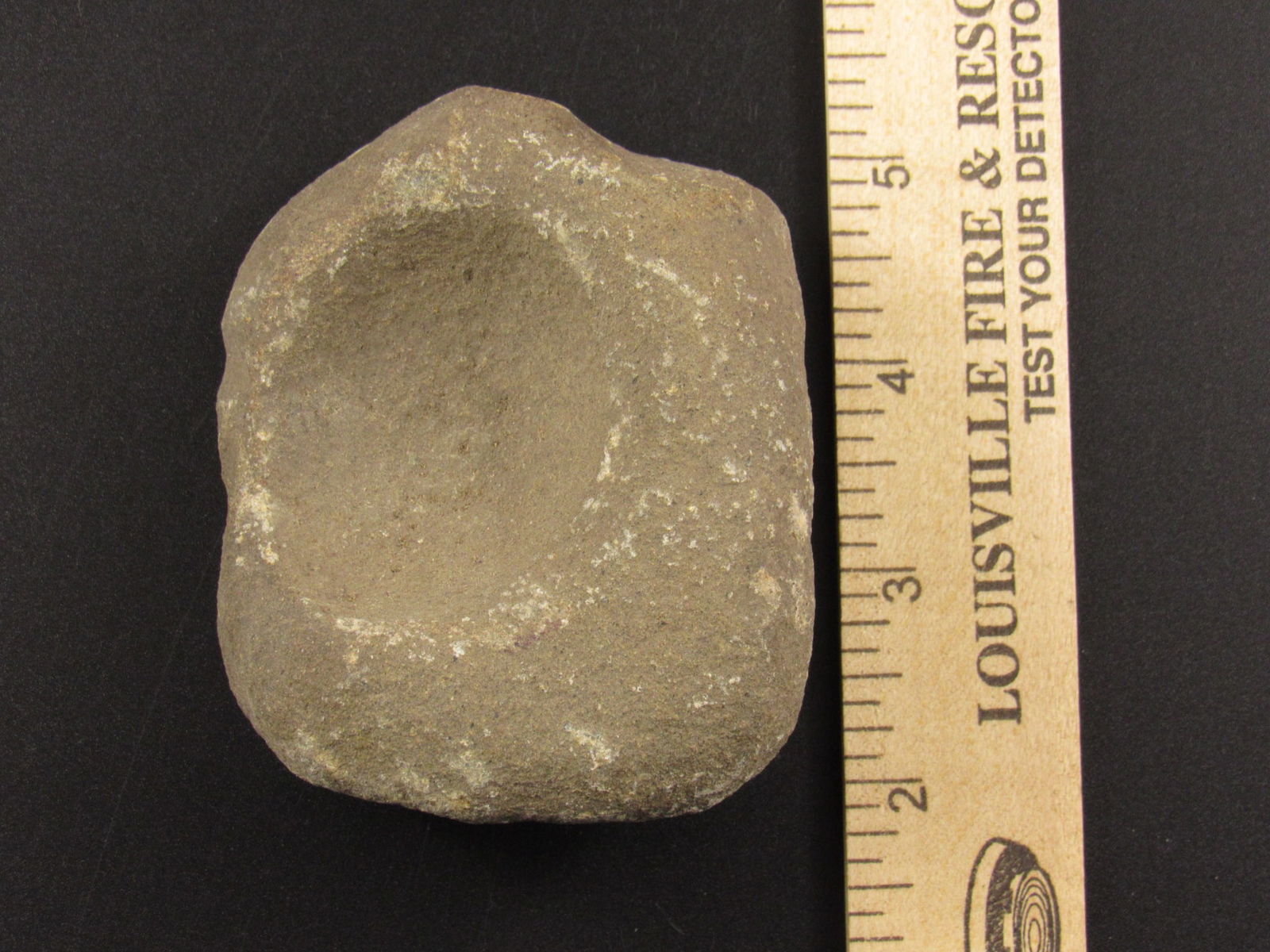 Nice Prehistoric Indian Grinding Stone Tool (1 of 3)