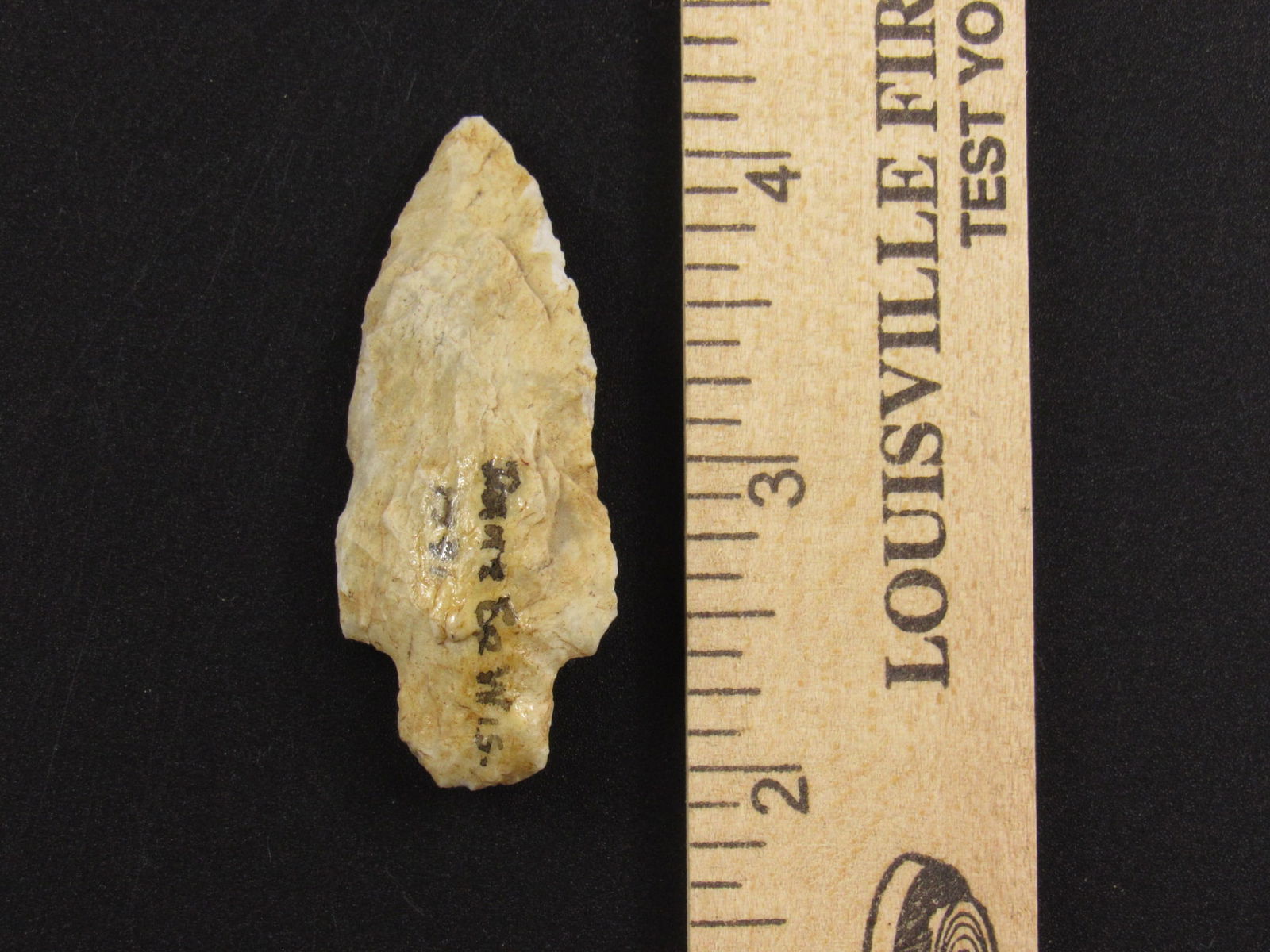 Stemmed Native American Indian Flint Arrowhead (1 of 3)