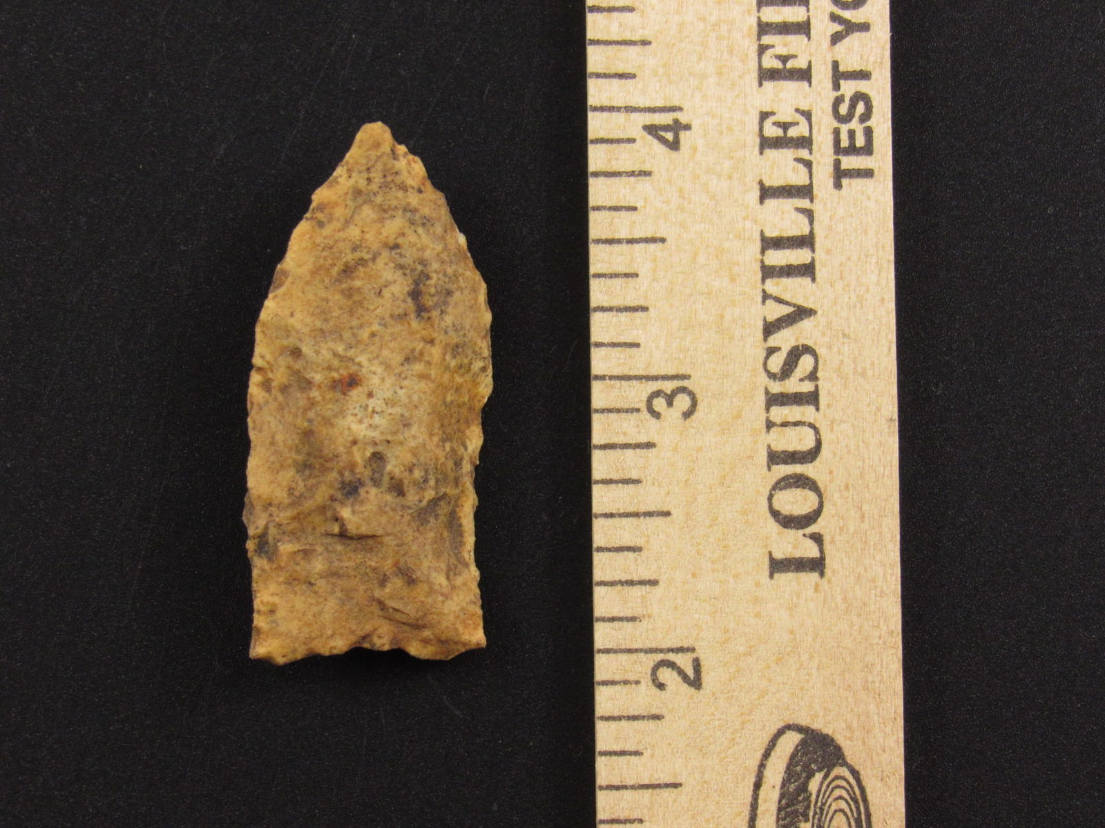 Nice Prehistoric Native American Indian Flint Arrowhead (1 of 3)
