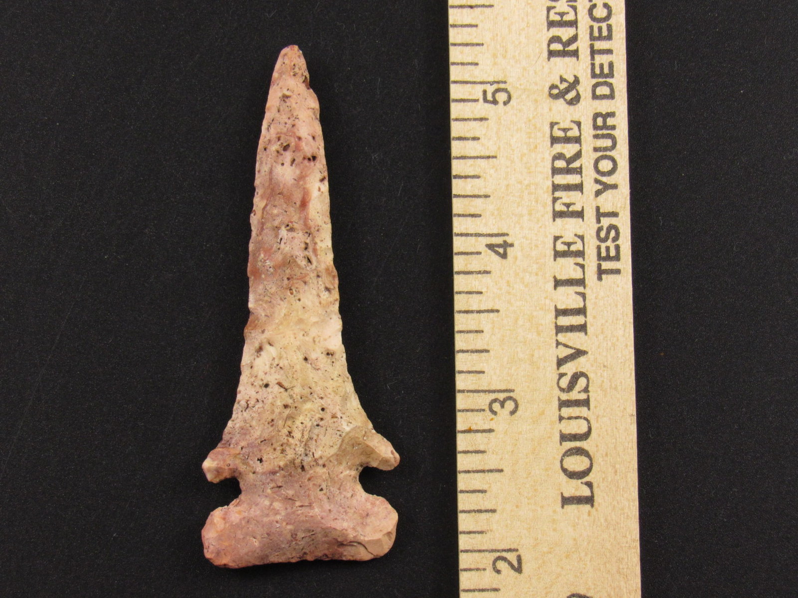 Beautiful Notched Native American Indian Arrowhead (1 of 3)