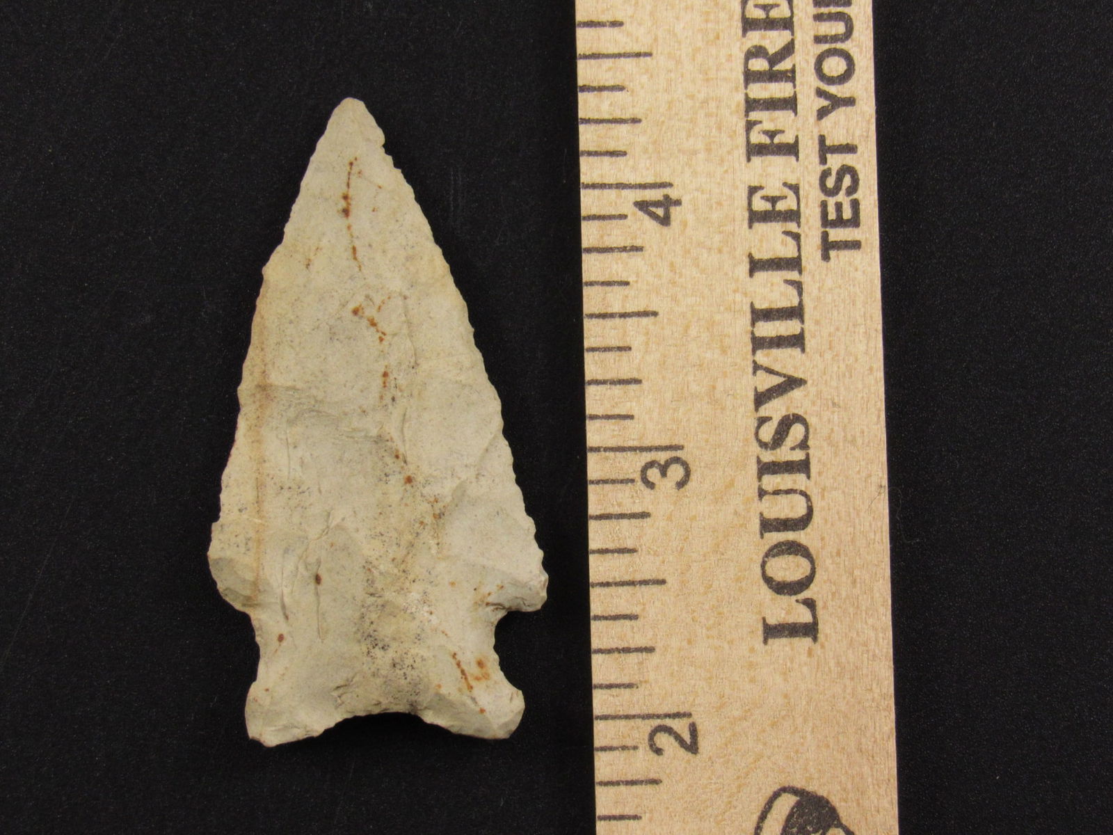 Beautiful Prehistoric Notched Native American Indian Arrowhead (1 of 3)