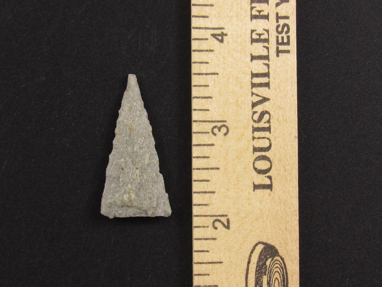 Very Nice Prehistoric Triangle Indian Arrowhead (1 of 3)