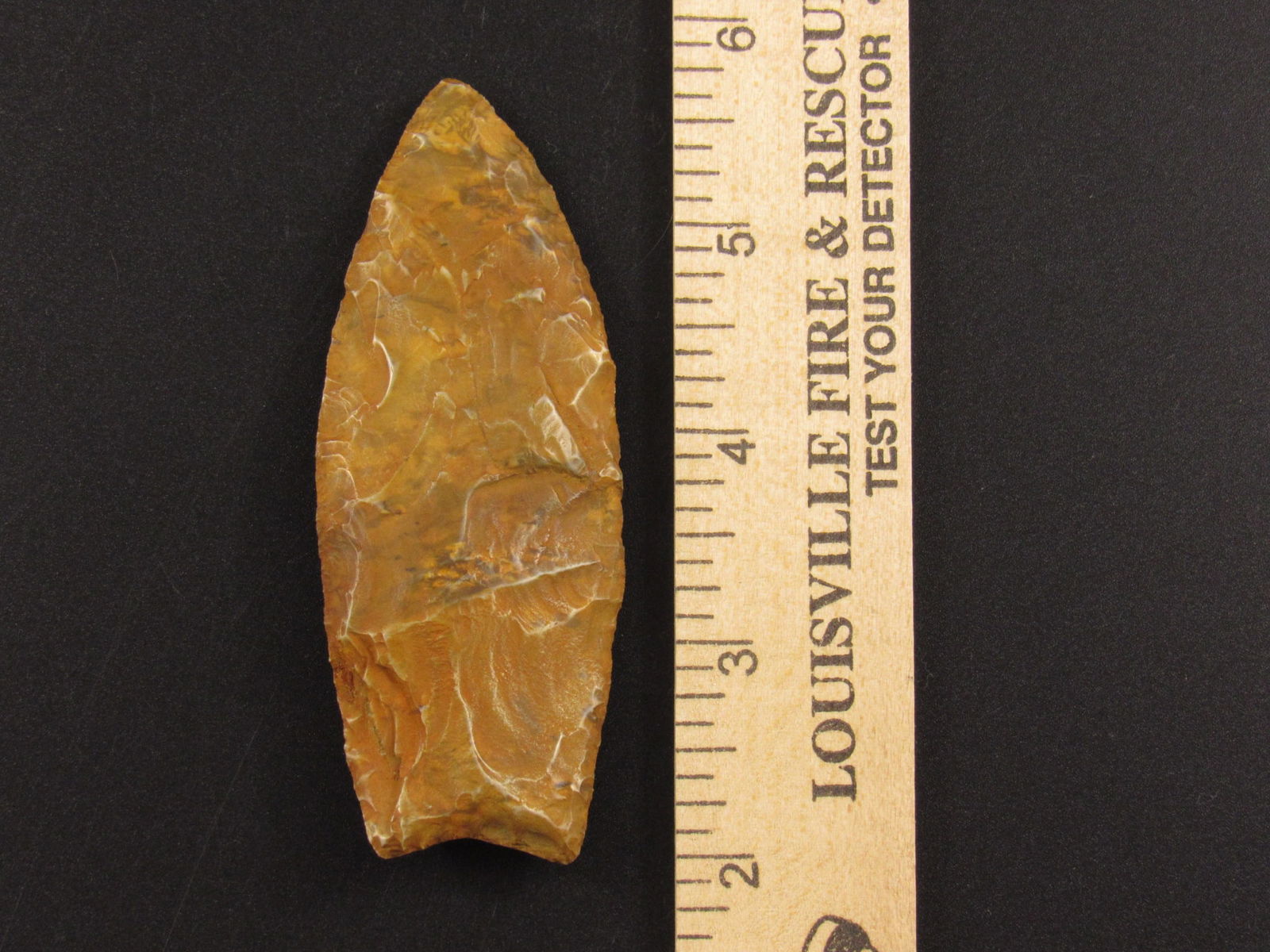 Very Nice Native American Indian Flint Arrowhead (1 of 3)