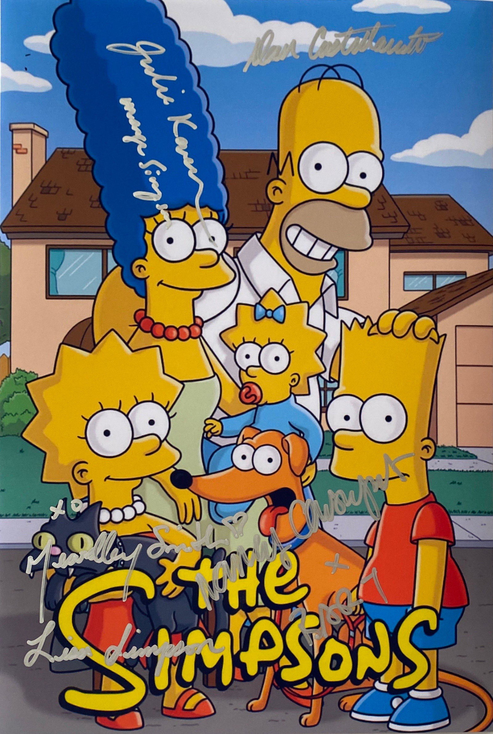 Autograph Signed Simpsons Photo: Category: Autograph CollectiblesSize: 8 x 10'Autograph: Dan Castellaneta, Nancy Cartwright, Julie Kavner, Yeardley Smith, Matt Groening Excellent ConditionDetails are as shown in the photos