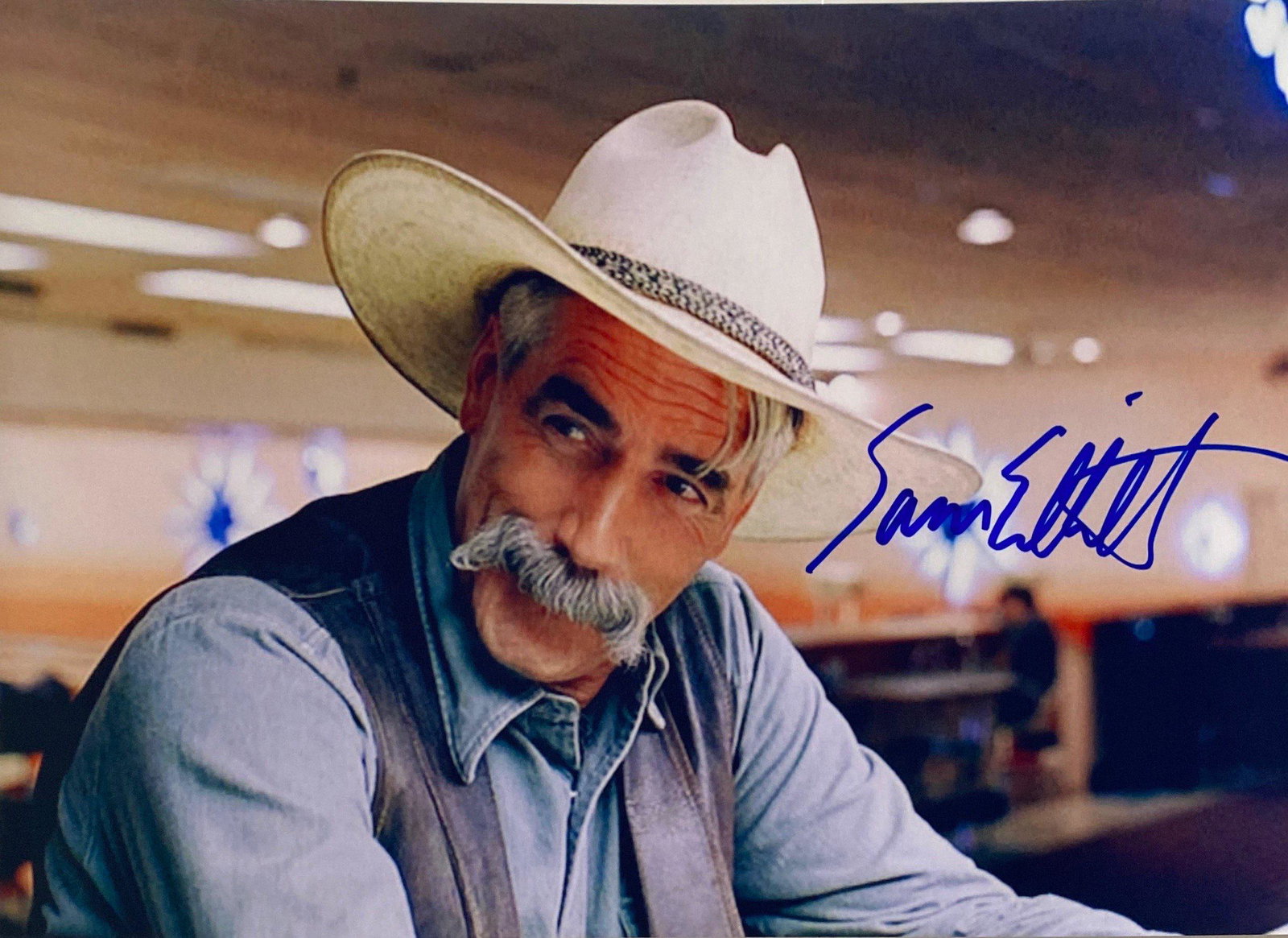 Autograph Signed Big Lebowski Photo: Category: Autograph CollectiblesSize: 8 x 10'Autograph: Sam Elliott Excellent ConditionDetails are as shown in the photos