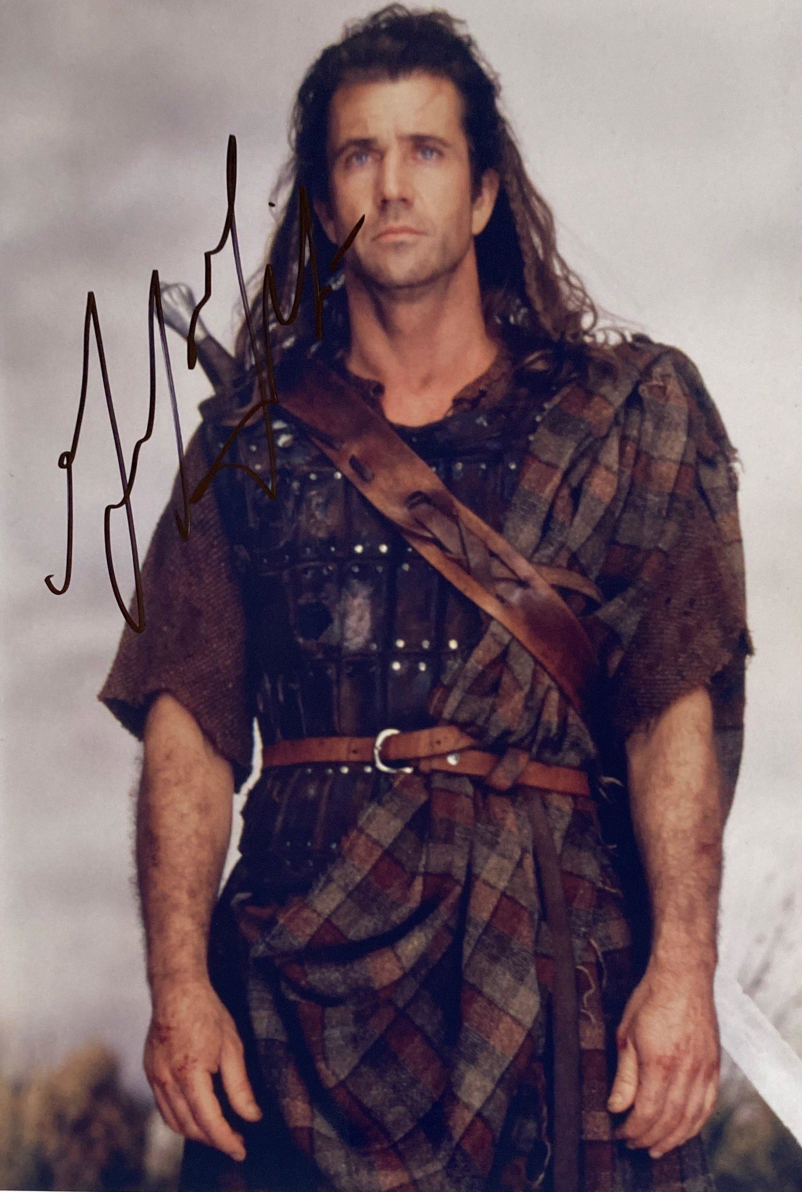 Autograph Signed Braveheart Photo: Category: Autograph CollectiblesSize: 8 x 10'Autograph: Mel Gibson Excellent ConditionDetails are as shown in the photos