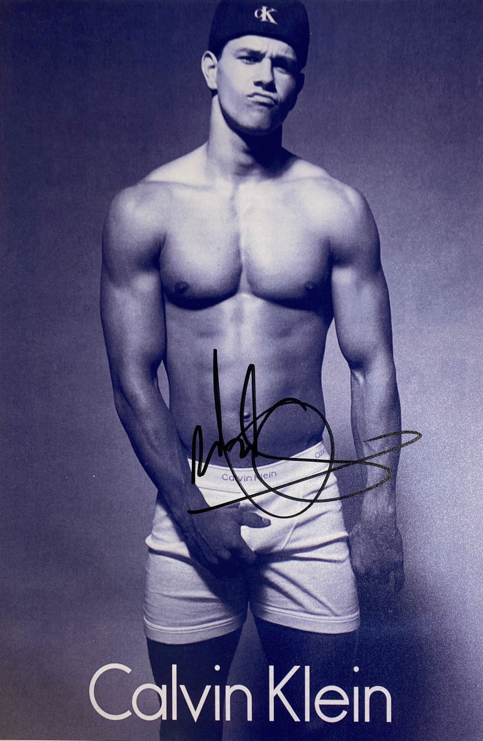 Autograph Signed  Mark Wahlberg Photo (1 of 1)