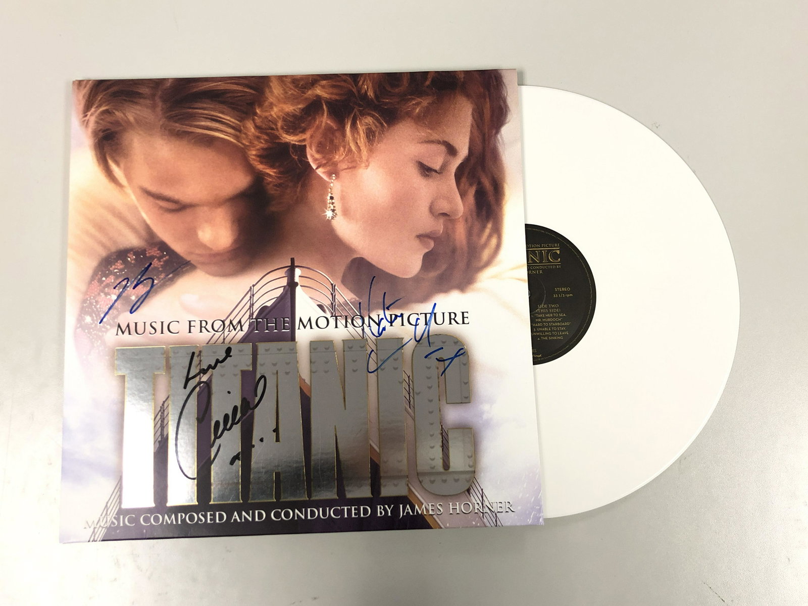 Autograph Signed Titanic Vinyl: Autograph Includes: Leonardo Dicarpio, Kate Winslet, Celine DionItem is in great condition with no damage, unframedItem is being vertified. Please review our Terms and Conditions before bidding, all s