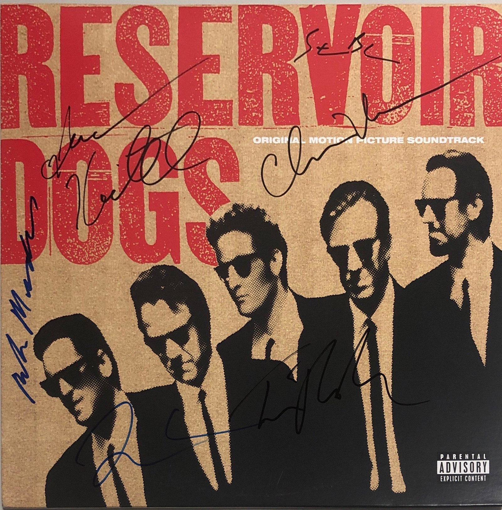 Harvey Keitel Autograph Signed Reservoir Dogs Tim Roth Vinyl: Autograph Includes: Harvey Keitel, Tim Roth, Chris Penn, Michael Madsen, Steve Buscemi, Quentin TarantinoUnframed Vertified and Excellent Condition Please reas our terms before placing bids.