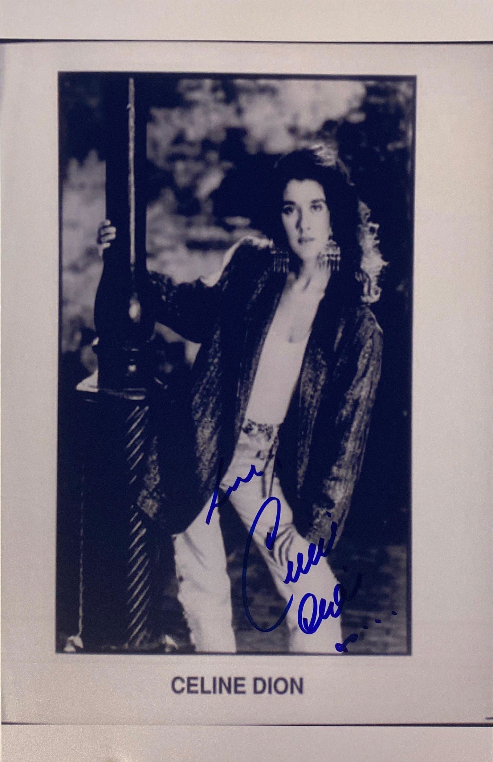 Autograph Signed Celine Dion Photo (1 of 1)