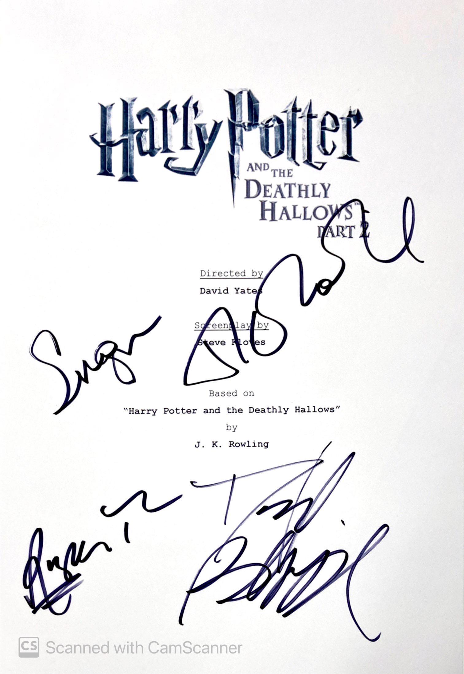 Autograph Signed Script Cover Harry Potter and the Deathly Hollows Part II (1 of 1)