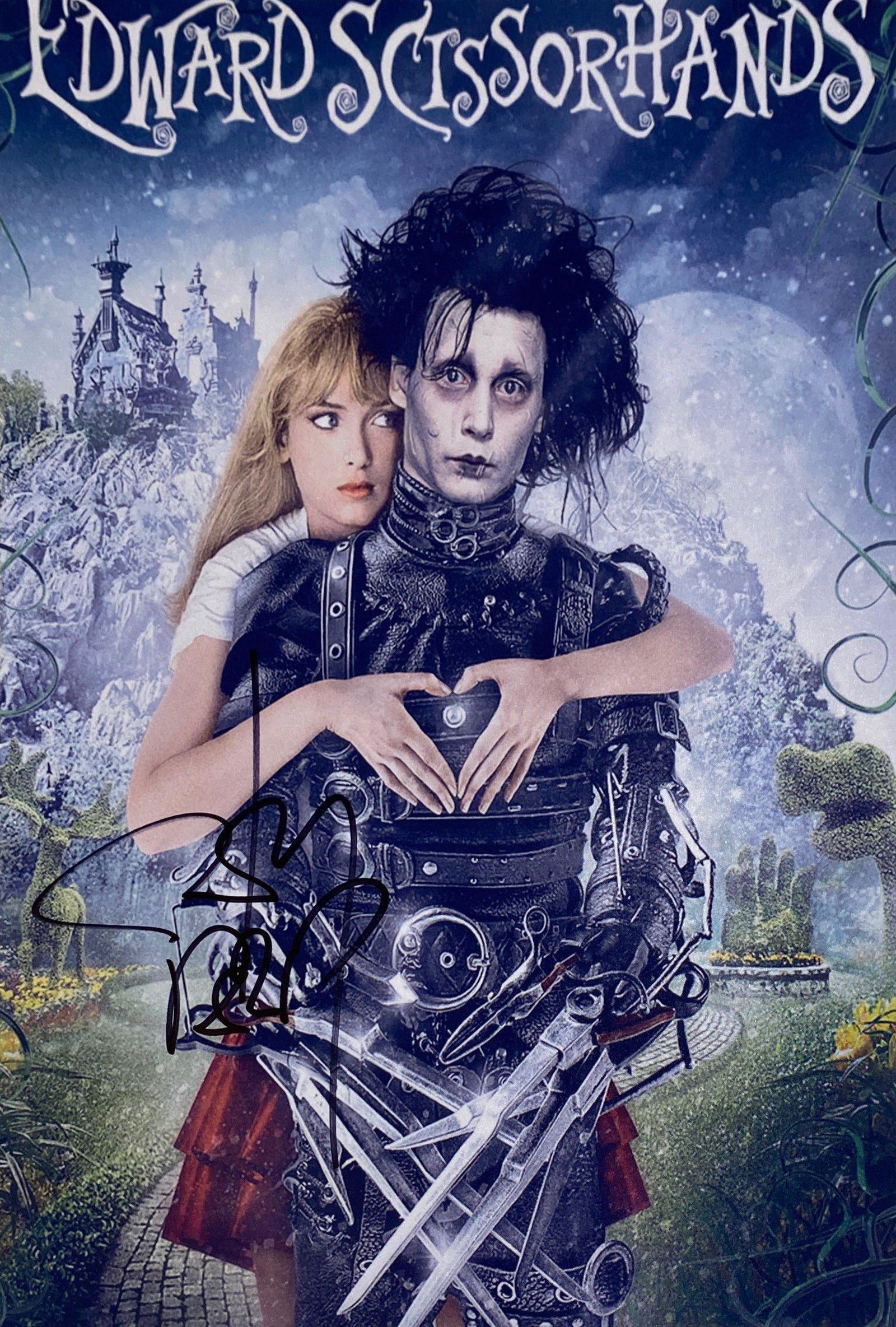 Autograph Signed Edward Scissorhands Photo (1 of 1)
