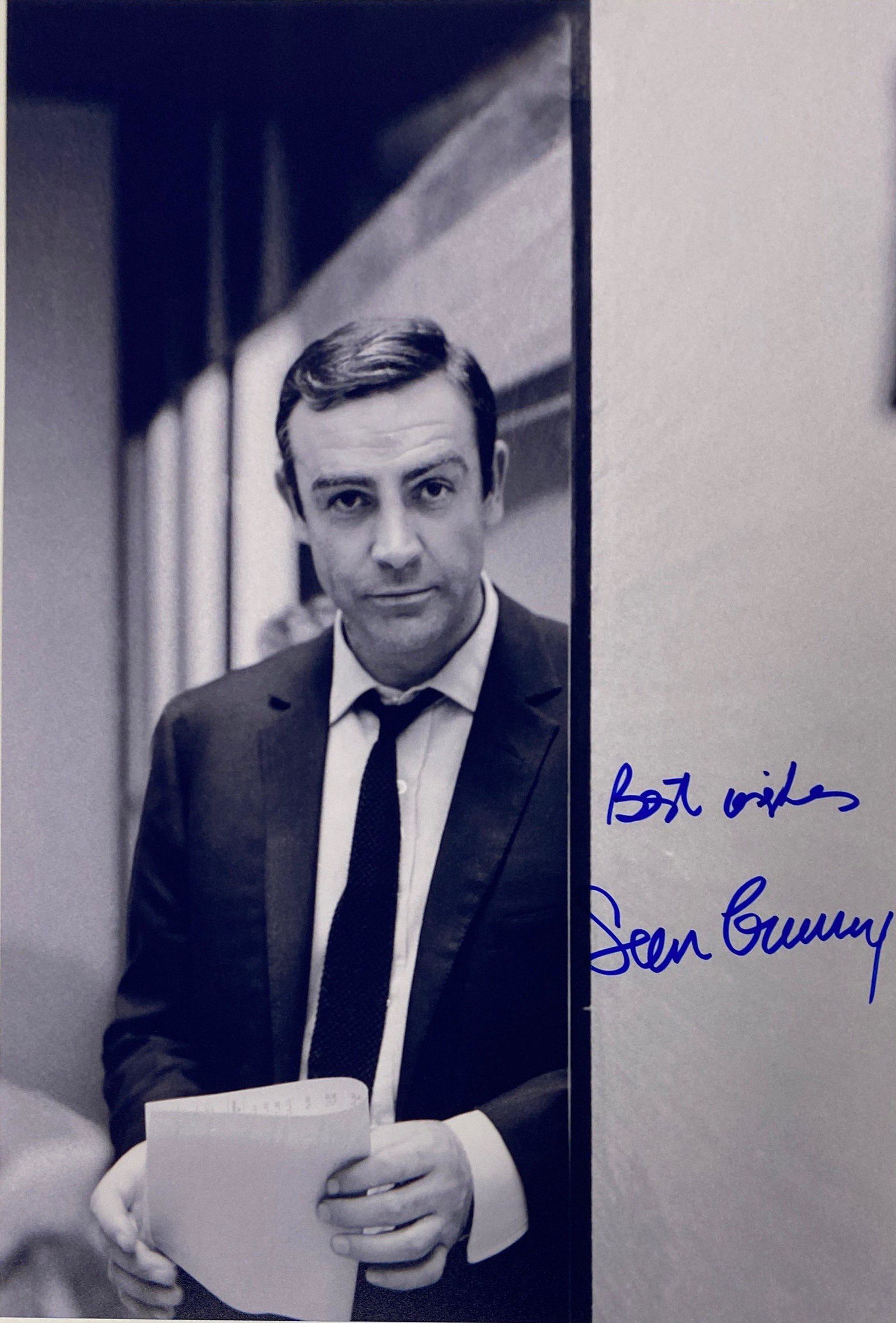 Autograph Signed Sean Connery Photo (1 of 1)