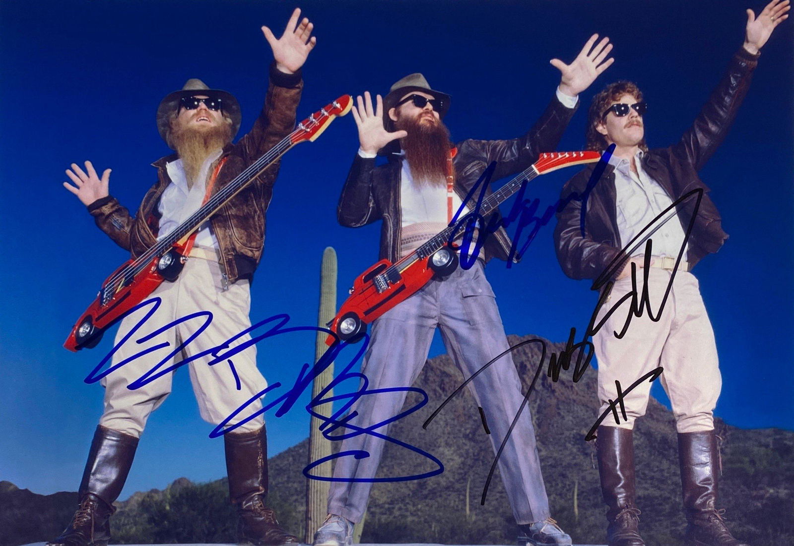 Autograph Signed  ZZ Top Photo (1 of 1)