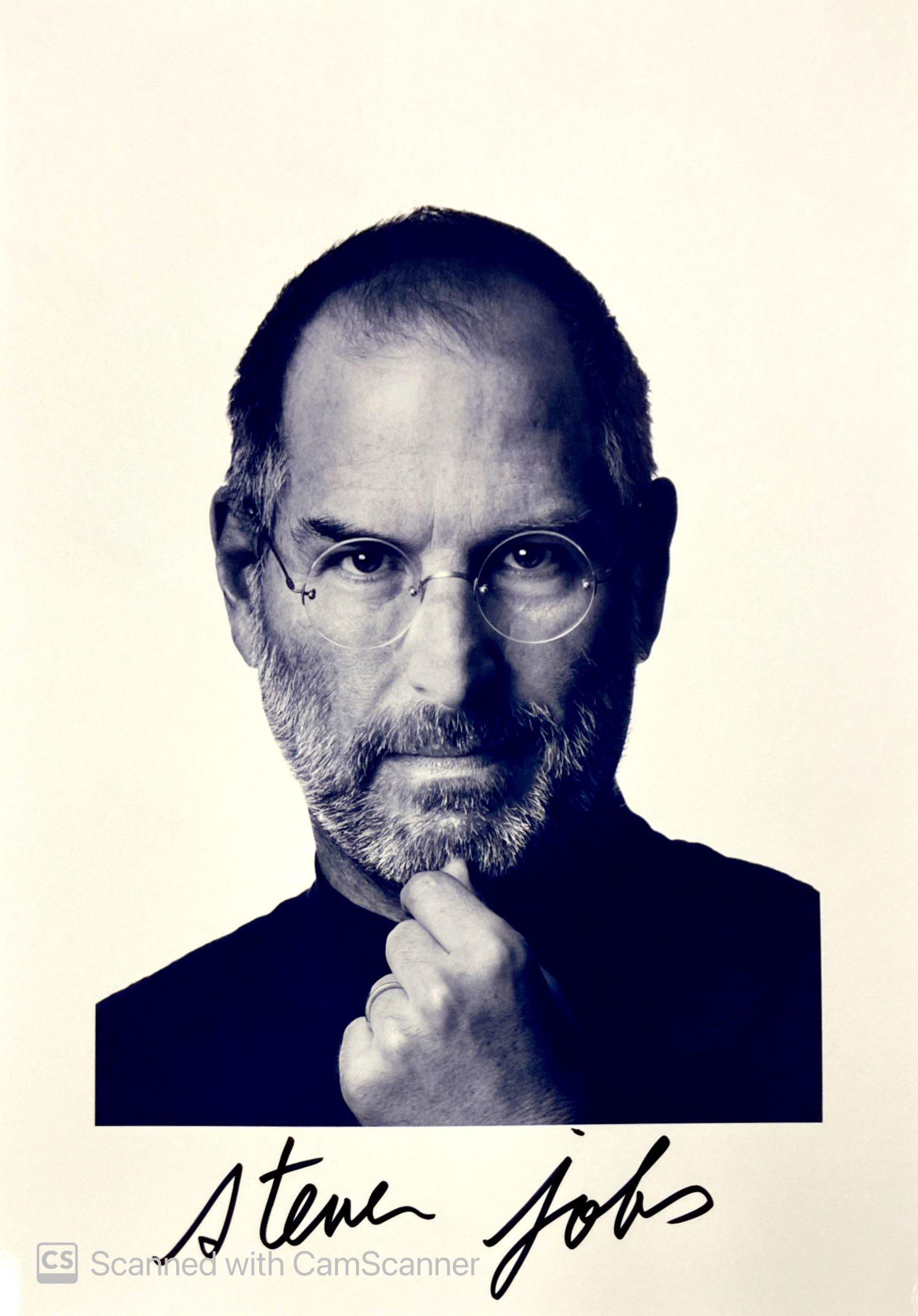 Autograph Signed Steve Jobs Photo (1 of 1)