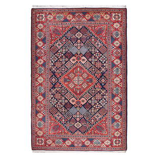 A Kashan Carpet: A geometrical design Kashan (Persia) Joshagan design. Wool on Cotton. Circa 1940. Approx. 213x140cm 