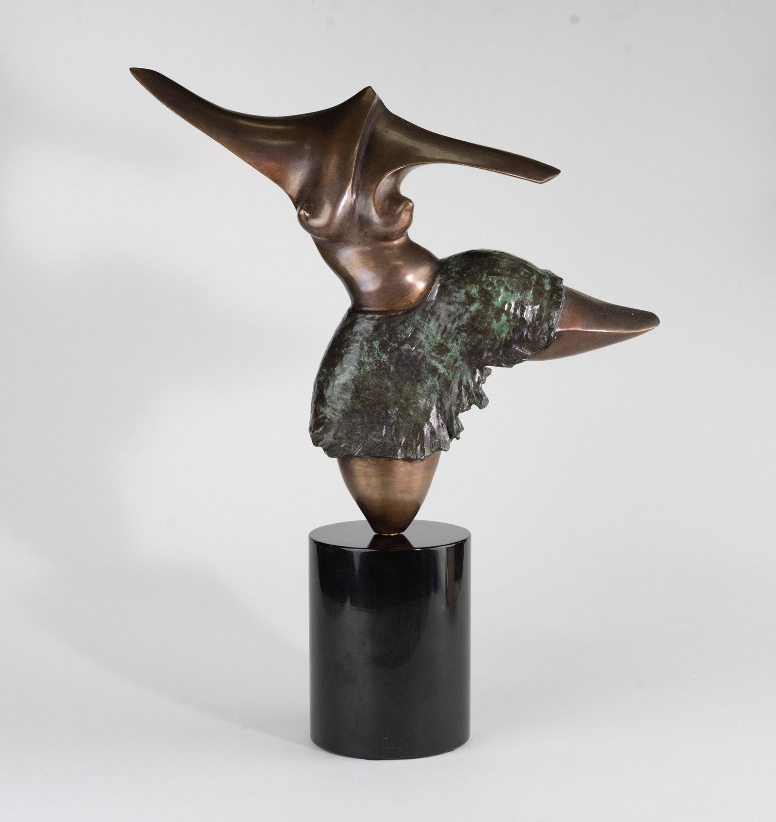 FRITZ OLSEN~ Bronze Sculpture "Flashdance": FRITZ OLSEN~ Bronze Sculpture "Flashdance". Measures approx. 15 1/2" Tall X 12" Wide.