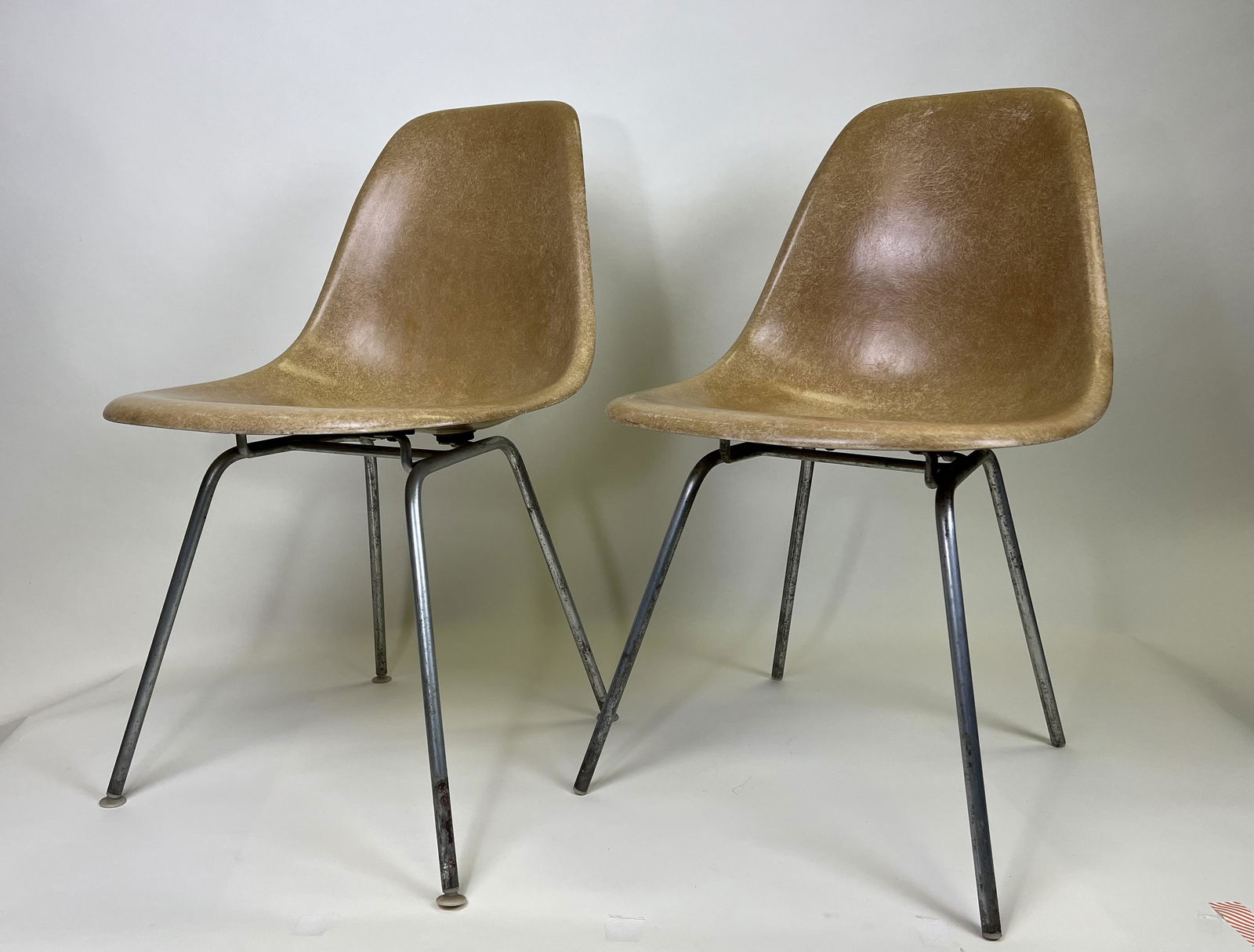 Rare Pair Eames Ochre Dark Color - Herman Miller Shell~ H Base (1 of 8)