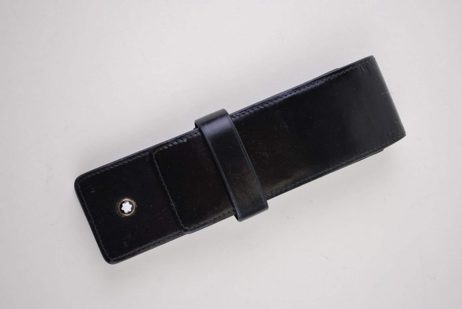 Montblanc 2 Pen Pouch Black: Montblanc 2 Pen Pouch Black