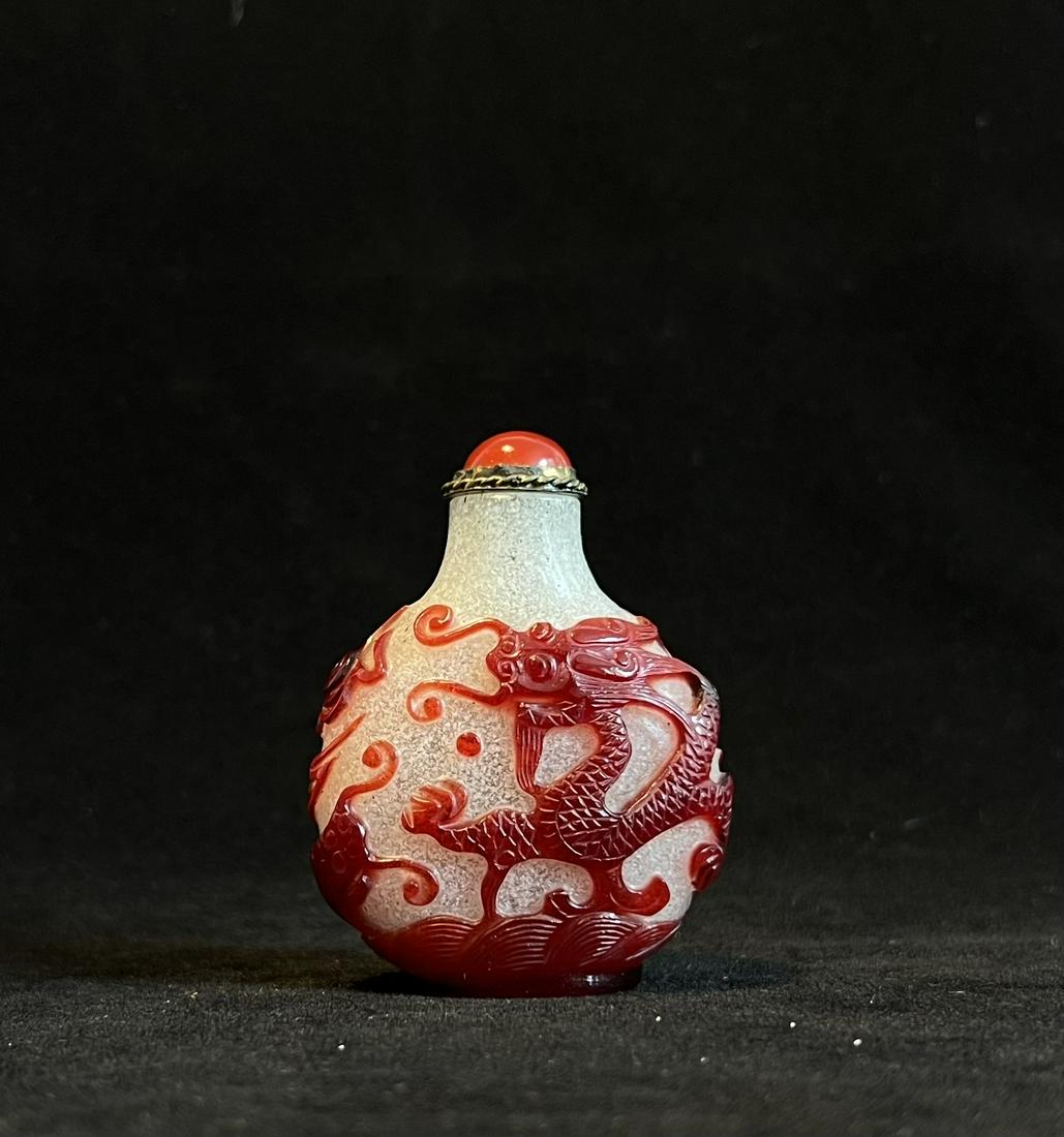Chinese Very Rare Red Dragon Overlay Bubble-Suffused Glass Snuff Bottle (1 of 2)