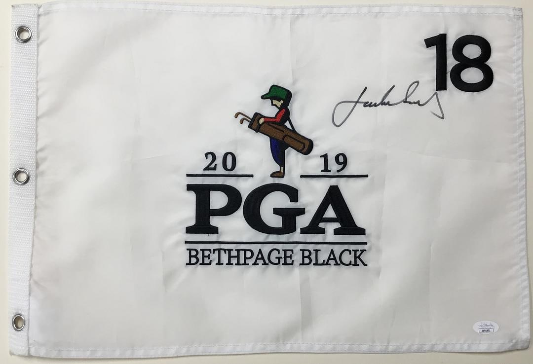 Jordan Spieth Signed 2019 PGA Bethpage Black White 18 Pin Flag- JSA #AV66451: Jordan Spieth Signed 2019 PGA Bethpage Black White 18 Pin Flag Authenticated by JSA Product D