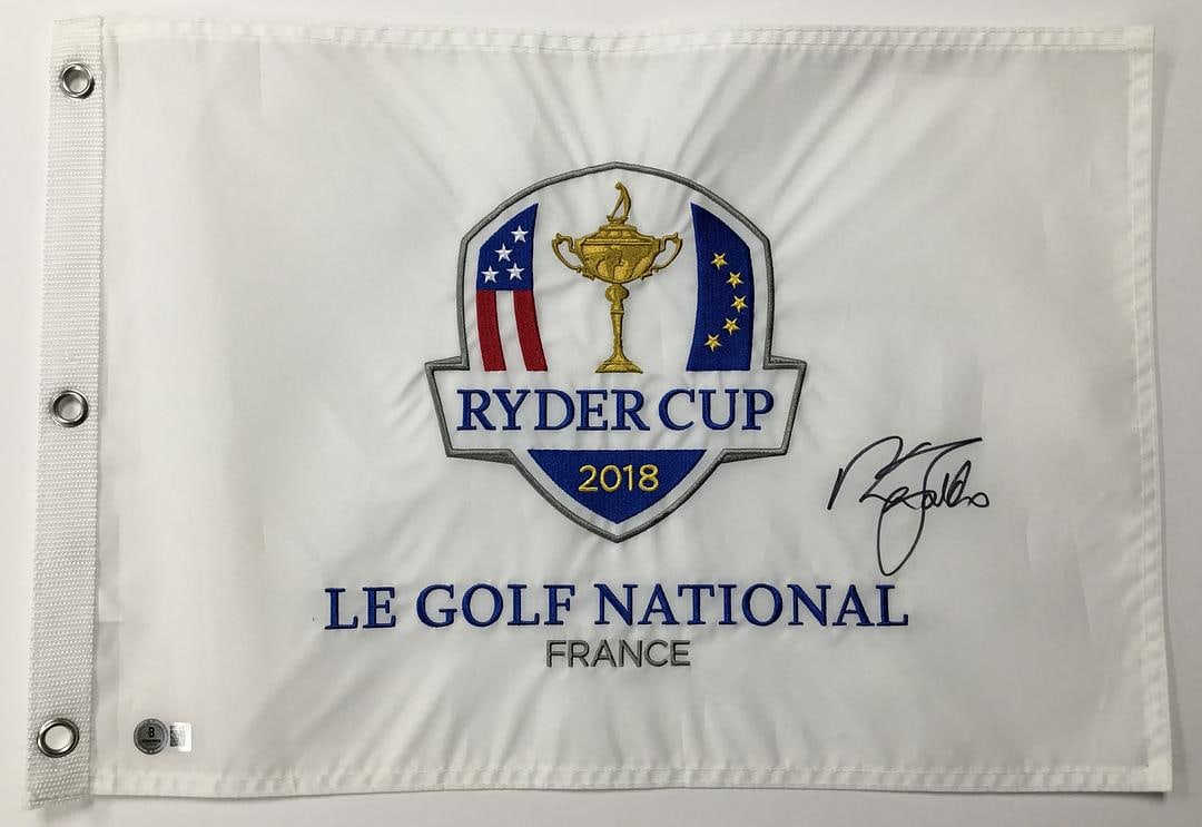 Nick Faldo 2018 Ryder Cup Le Golf National Signed Pin Flag Beckett BR77416: Nick Faldo Signed 2018 Ryder Cup Le Golf National Pin Flag Authenticated by Beckett Authentication Services Product Details: Official 2018 Ryder Cup Le Golf Na