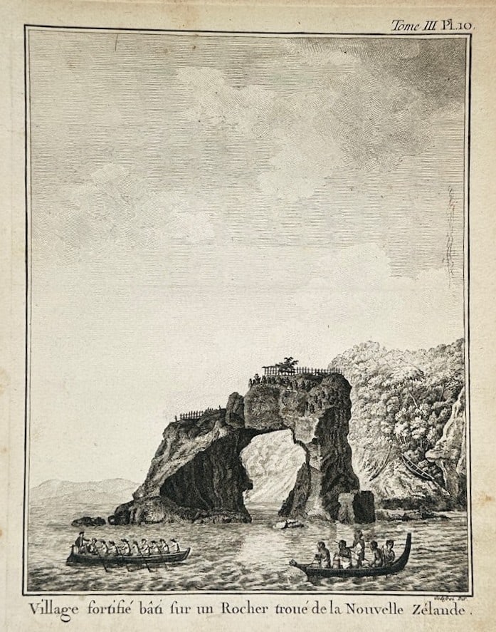Captain James Cook – Fortified Village Built on a Perforated Rock in New Zealand – Engraving: Village fortifie bati sur un Rocher troue de la Nouvelle Zelande is a historical ethnographical illustration that showcases a coastal Maori settlement constructed atop a natural rock arch formation al