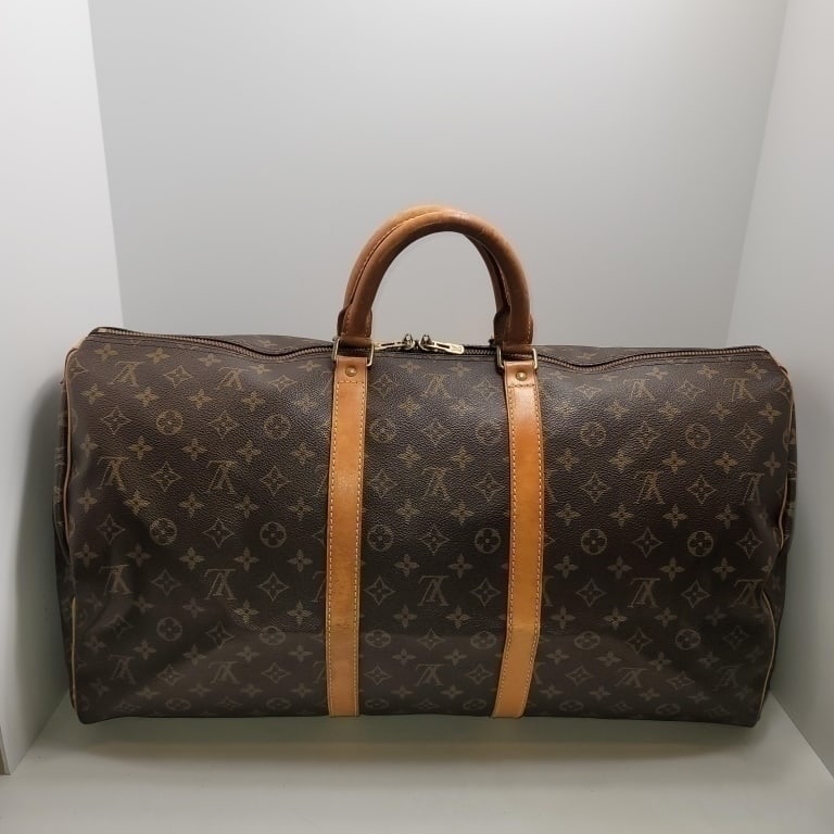 AUTHENTIC LOUIS VUITTON BAG (1 of 10)