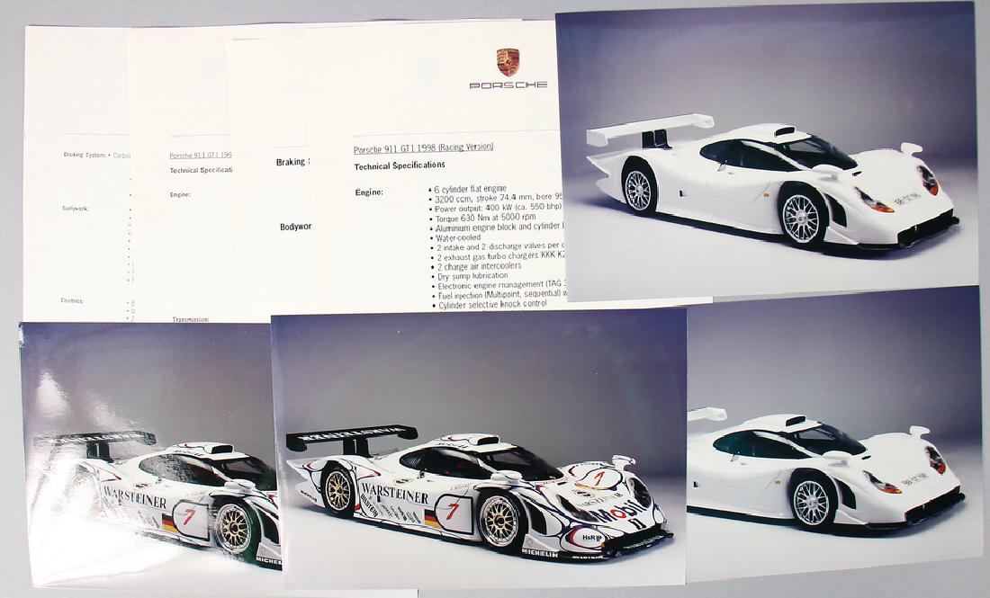 PORSCHE Press report 911 GT1, racing version, 1998, 4 (1 of 1)