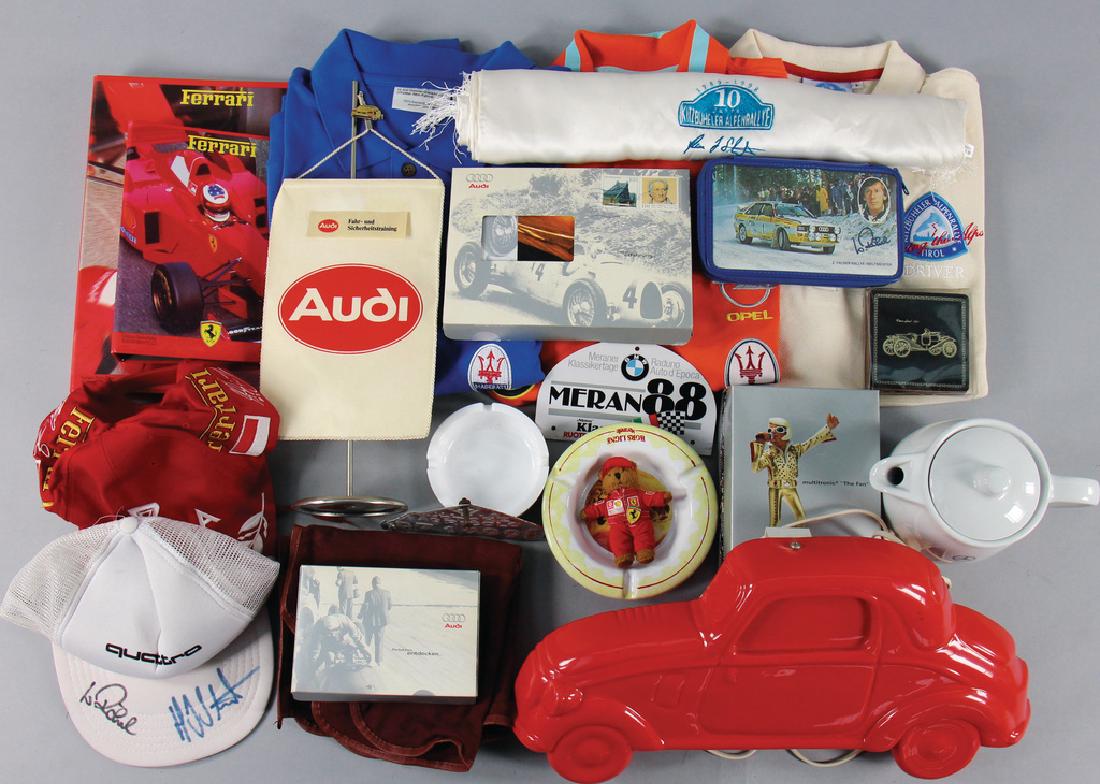 Automobilia lot with 20 pieces, among them e.g. a lamp (1 of 1)