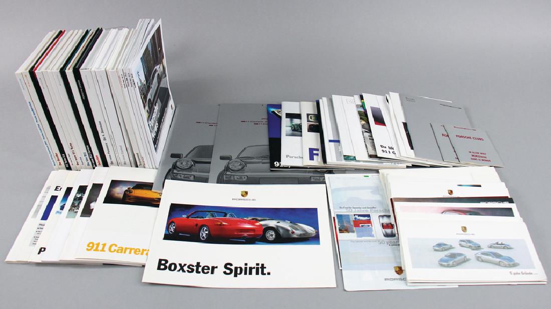 PORSCHE Mixed lot of 70 pieces, among them sales (1 of 1)