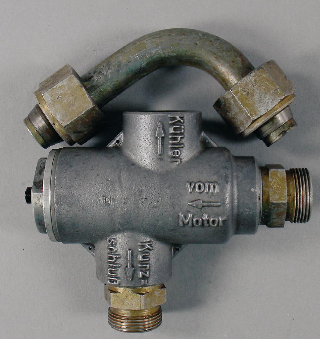 PORSCHE Oil thermostat with connection line for Porsche (1 of 1)