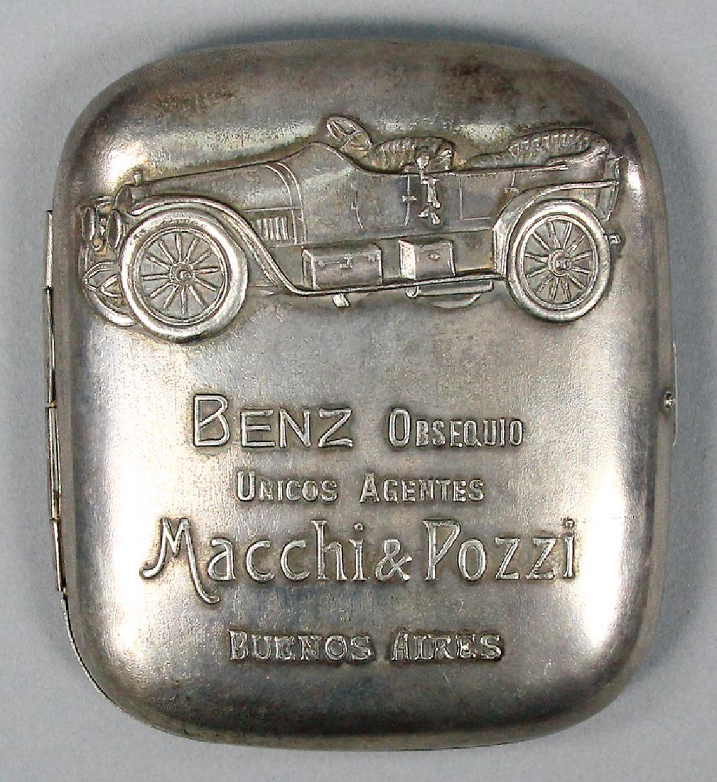 BENZ Cigarette case with engraving "Benz Macchi &Pozzi: BENZ Cigarette case with engraving "Benz Macchi &Pozzi Buenos Aires" with work in Benz-car, c. 1910, rare, condition 2 German Description BENZ, Zigarettenetui mit Gravur "Benz Macchi &Pozzi Buenos Air
