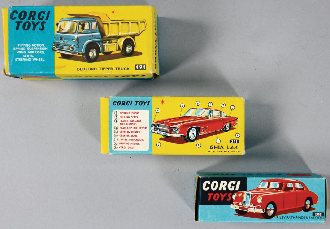 CORGI TOYS 3 model cars Riley Pathfinder Saloon No. (1 of 1)