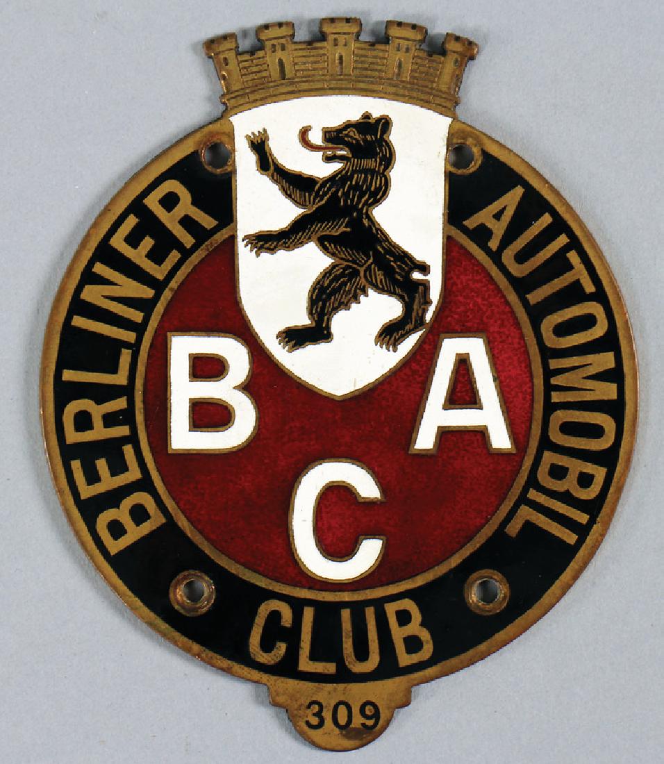 Badge Berliner Automobil Club, membership number 309,: Badge Berliner Automobil Club, membership number 309, good original condition German Description Plakette Berliner Automobil Club, Mitgliedsnummer 309, guter Originalzustand