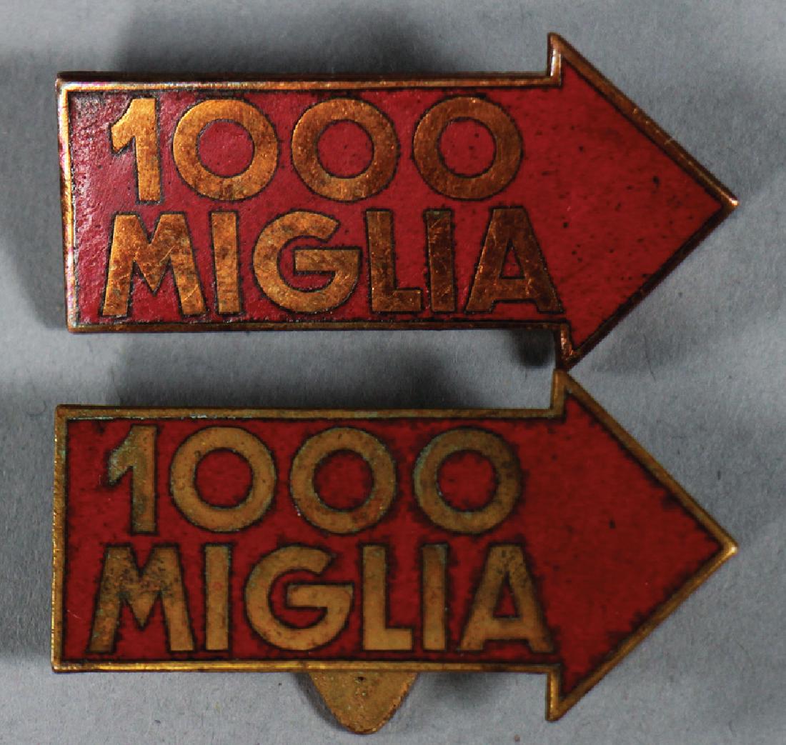 MILLE MIGLIA '50s, 2 brooches, 1x with pin, 1x for: MILLE MIGLIA '50s, 2 brooches, 1x with pin, 1x for buttonhole, each 4 x 2 cm German Description MILLE MIGLIA 50er Jahre, 2 Ansteckbroschen, 1x mit Nadel, 1x für Knopfloch, je 4 x 2 cm